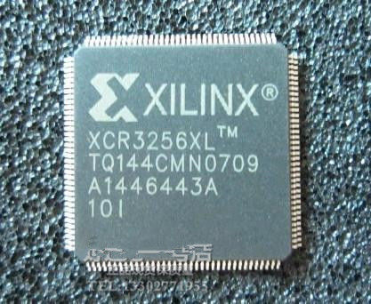 Surface Mount IC Electronic Components XCR3384XL-10TQ144I IC CPLD 384MC 9NS 144QFP