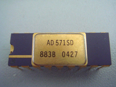 NEWEST Date Code Integrated Circuit Chip AD571SD IC ADC 10 BIT SAR 18CDIP